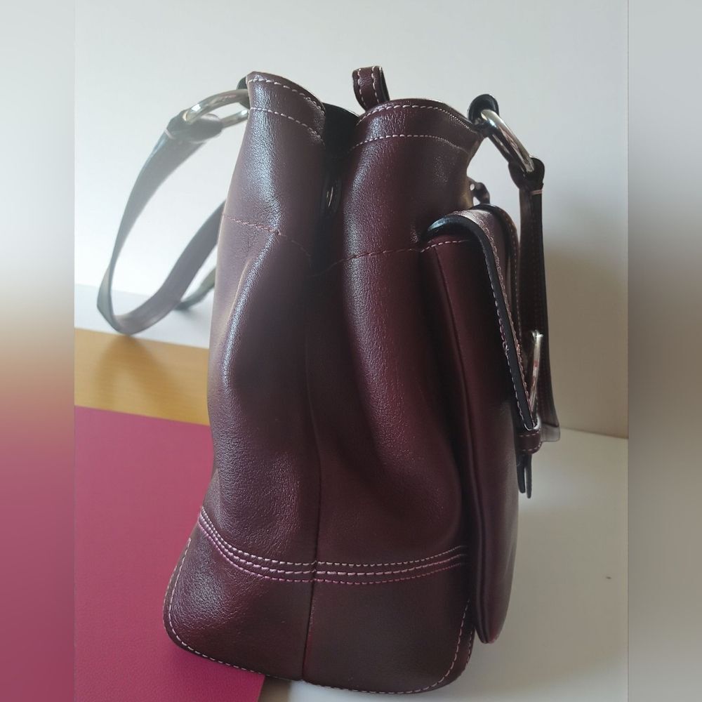 Coach Burgundy Shoulder Bag New never used - Picture 4 of 13